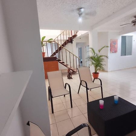 Hostal Los Heroes Antiguo Cuscatlán 外观 照片