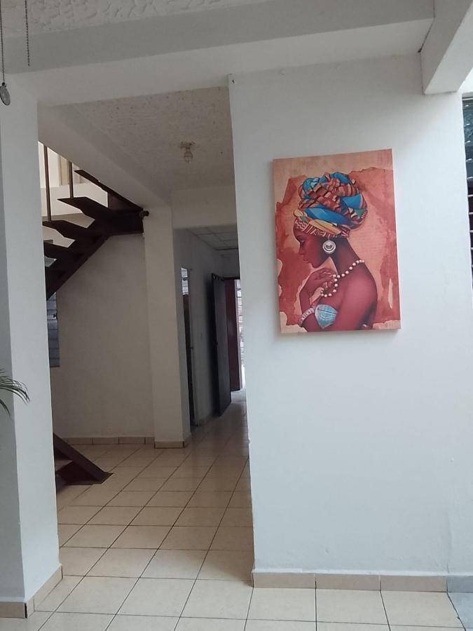 Hostal Los Heroes Antiguo Cuscatlán 外观 照片